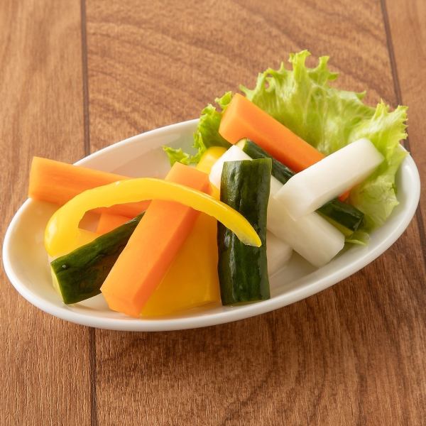 IRISH PUB CELTS 横浜関内店おすすめの逸品その2◇彩り野菜のピクルス