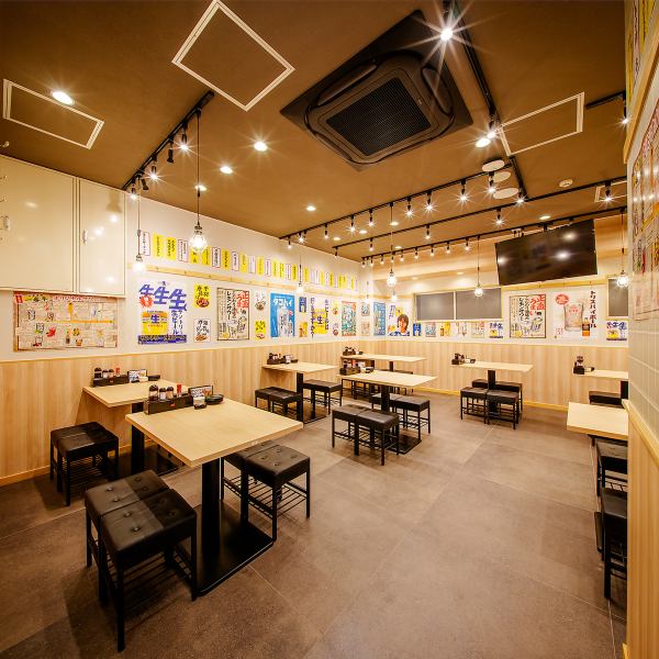【2時間食べ飲み×栄駅徒歩約11分！】落ち着き感じる個室が自慢●肩肘張らずに自慢の食べ飲み放題各種を心ゆくまでご堪能いただけます◎最大170種の脅威の取り揃えは全てにおいて一切の妥協無し！栄エリアでNo.1を目指して日々鍛錬を重ねております。宴会利用なら当店でキマリ！宴会各種から普段使いにまでどうぞ◎