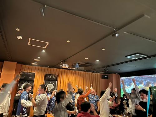 代表戦も大勢で観戦可能！