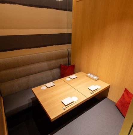 仙台エリアで楽しいご宴会をするなら『じぶんどき 仙台駅前店』へ！当店は、全席個室となっております。2～最大44名様までご利用頂ける宴会個室までの大小個室を完備！仙台での飲み会・女子会・宴会・合コンにどうぞご利用下さいませ。※画像はイメージです。