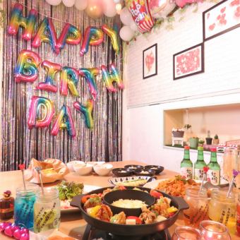 [Women's Association Room ♪] Perfect for girls' associations! If everyone is excited, this is definitely the place! We have seats that are perfect for birthdays and anniversaries!