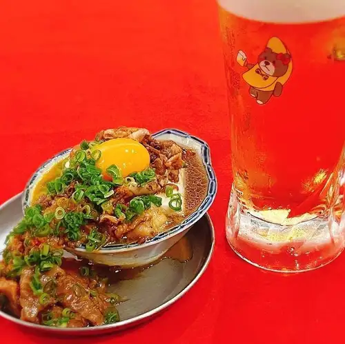 特選和牛すじ豆富煮セット（卵黄のせ）（お好きなドリンク１杯付）
