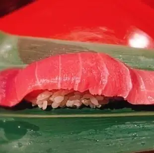 本マグロ！赤身　寿司