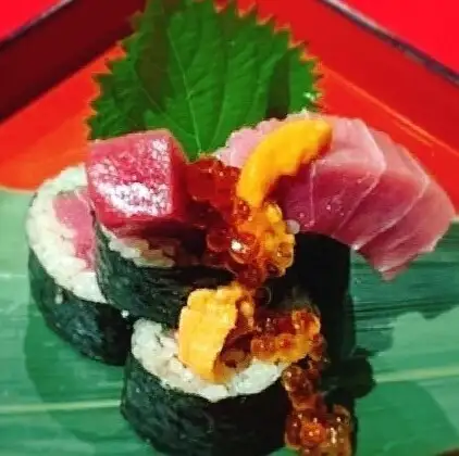 お宝鉄火巻き