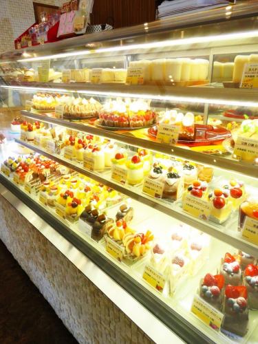 Specialized patisserie available♪ Pastry chef's special sweets are popular