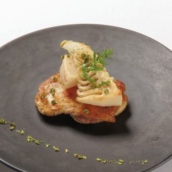Sauteed bamboo shoots and Japanese pepper, Takumi's grilled Oyama chicken