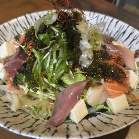 海鮮と豆腐のピリ辛チョレギサラダ