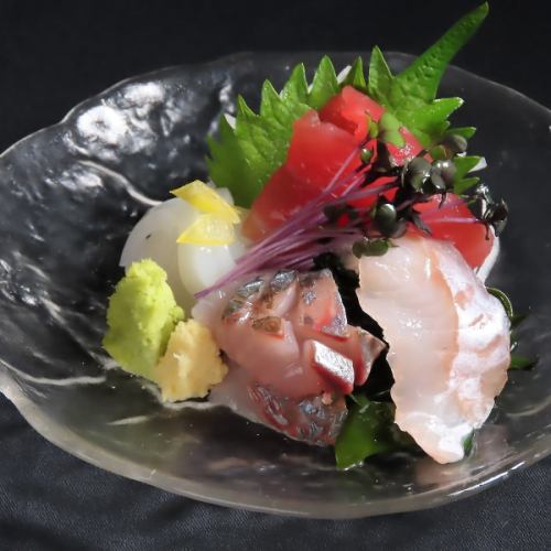 お刺身のちょこっと盛り