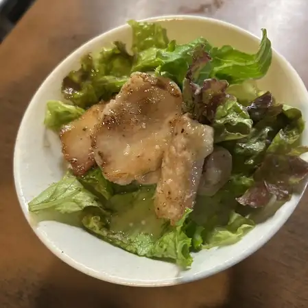 豚トロネギ塩丼/チキン南蛮丼