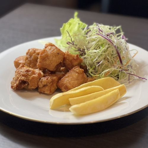 ドリーズ唐揚げ（鶏です）