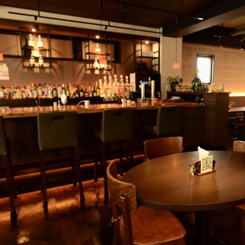 落ち着く雰囲気の店内