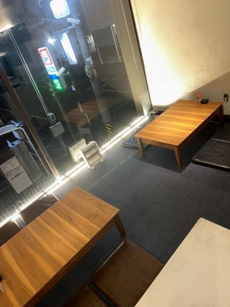 The popular tatami seats have an atmosphere ◎Open space with glass walls