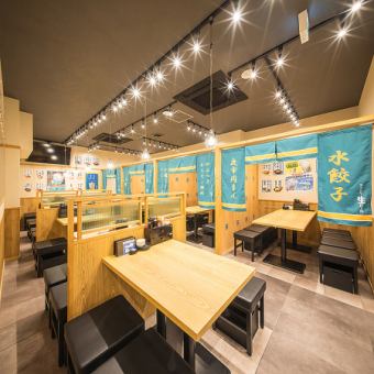 ワイワイガヤガヤ感を楽しむなら当店へ●ドリンクは破格の生ビール299円/レモンサワーは199円と飲み会にはもってこいの超お得プライス！！