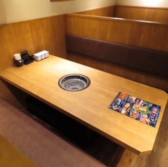 炭火を囲んでいっぱい食べちゃおう☆