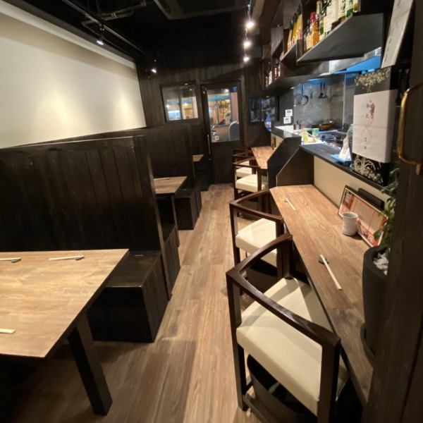 [1 minute walk from Hankyu Takatsuki Station ◎] 1 minute walk from Hankyu Takatsuki Station.Since it is just a short walk from the station, you can feel free to come! Also, since it is open until 3 o'clock, you can enjoy even late.