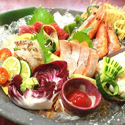 We have sashimi of fresh fish!