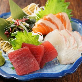 Assortment of 3 types of sashimi [Hana]
