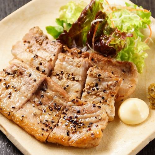 ◎ Grilled pork roses with black pepper ~ Yuzu with pepper ~
