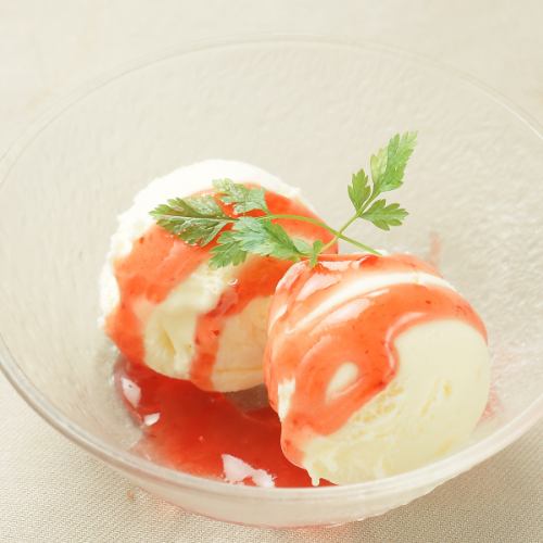 ◎ Dessert sauce DE vanilla ice cream