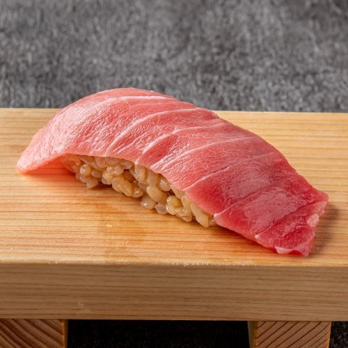 【握り寿司】まぐろトロ