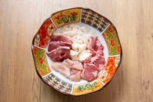 ホルモンミックス　塩・タレ各種