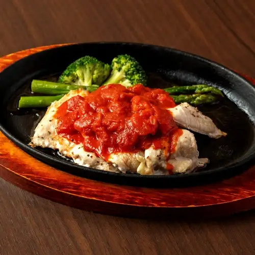 皮なし鶏むね肉のトマトソース 200g