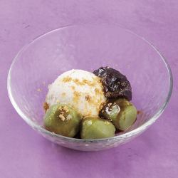 蕎麥冰淇淋與艾草飯糰善哉