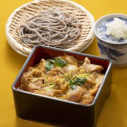ごまそばと森林どりの親子重のセット