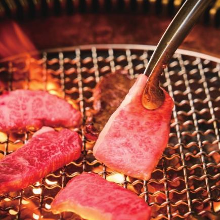 學生優惠套餐(58道菜,90分鐘)◆含軟飲吧 3,146日圓 ⇒ 2,500日圓(含稅)