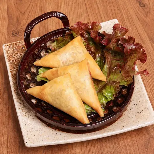 【インド】カレーサモサ