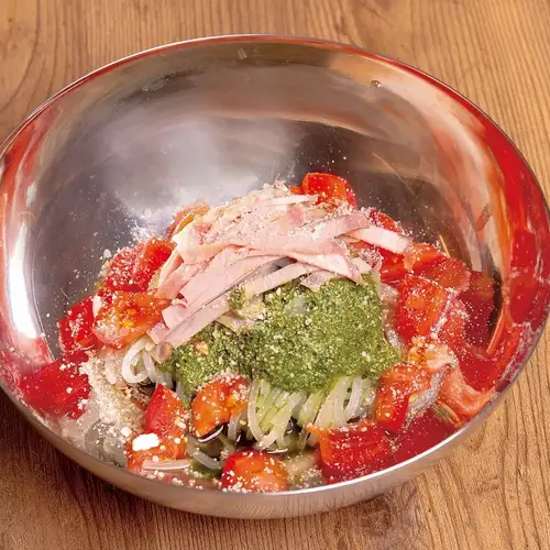 【イタリア】ジェノベーゼ風冷麺