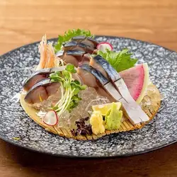 Fatty mackerel sashimi