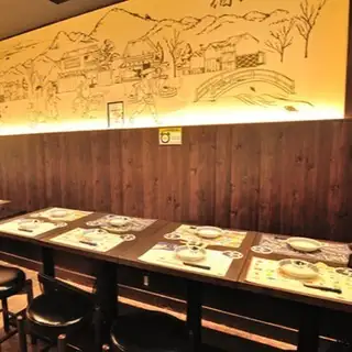 소수 인원 ~ 어른 수라도 맡겨주세요 ♪ 음료 무제한 코스와 단품 음료 무제한도 준비하고 있습니다!