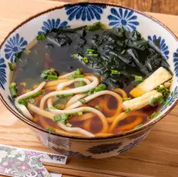 裙帶菜烏龍麵