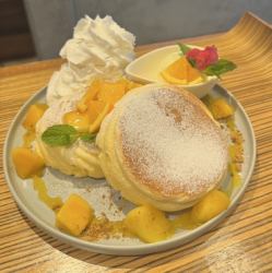 季節のフルーツパンケーキ