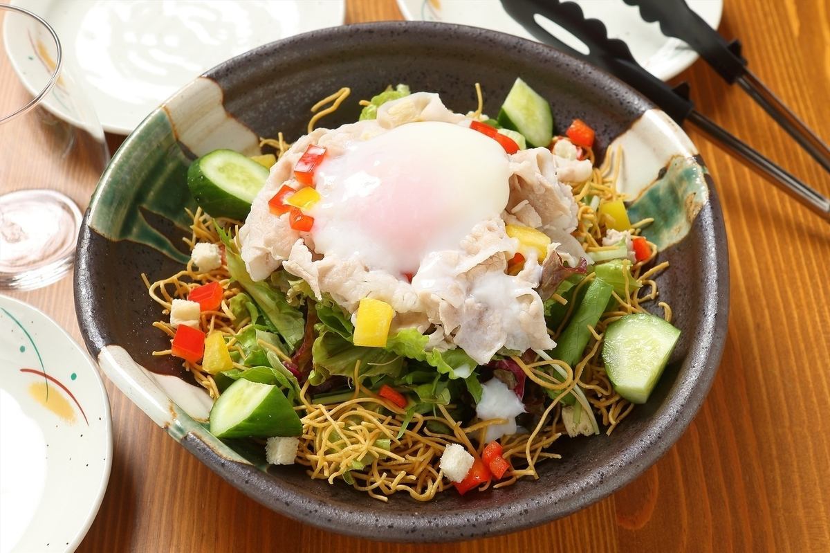 1件目の後にサクッともう一杯♪一品料理も多数！是非、えく坊を