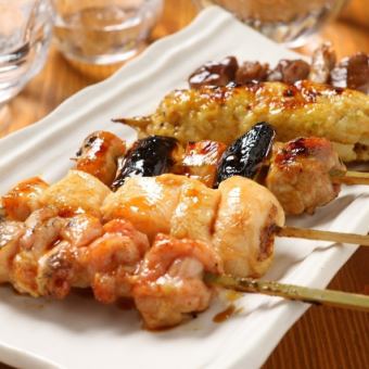 【各種ご宴会にお勧め】100分飲み放題付き全7品串焼コース4500円（税込）！