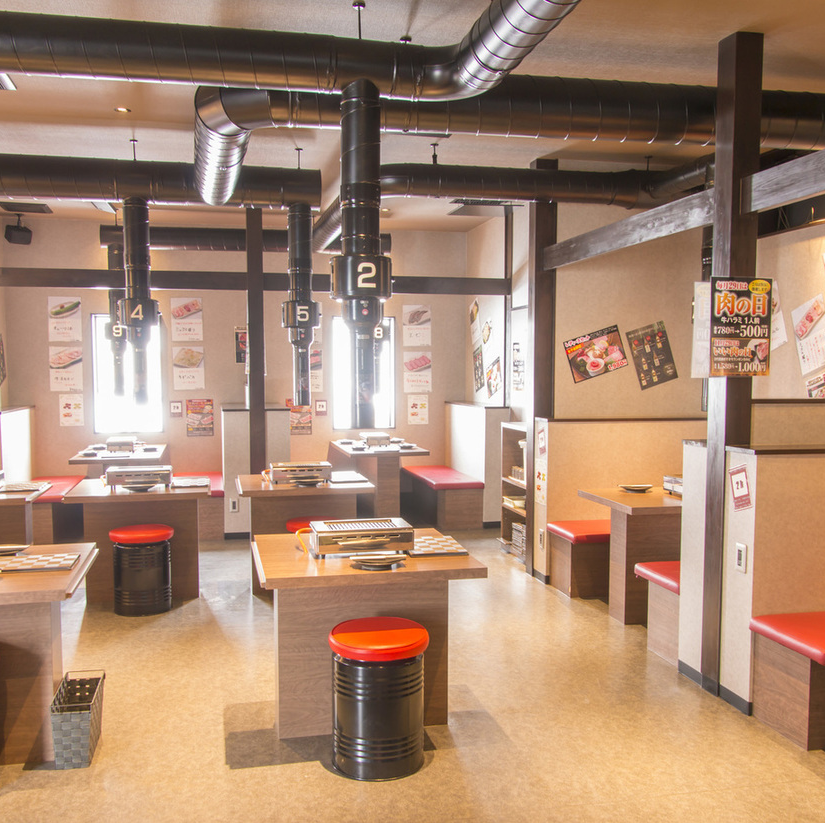 ゆったりと焼肉を楽しめるお店です。最大32名様まで宴会可能！