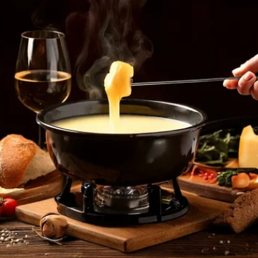 自慢のシュラスコやチーズフォンデュが食べ放題♪オシャレ料理に舌鼓♪２時間飲み放題付コース◎