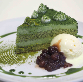 【食後のデザート、お酒と一緒に嗜むでも◎】抹茶ケーキ