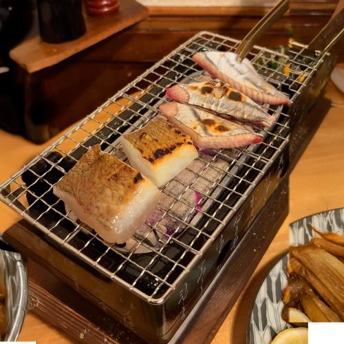 卓上七輪で楽しむ干物炙り
