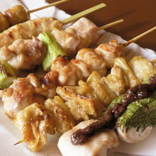 Toritori-tei's specialty dish "Skewer is 120 yen per bottle" After all, you should definitely taste it when you come to Toritori-tei