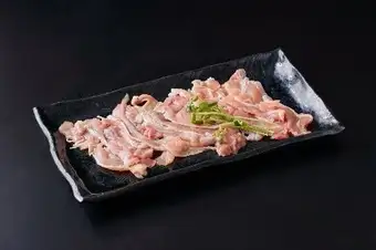 国産鶏肉　 100g