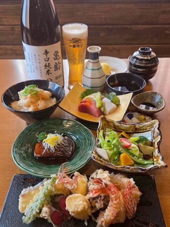 We offer a course that includes our proud all-you-can-drink menu!