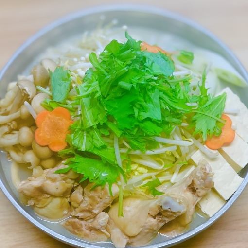 [Year-end party] [Chicken white soup hotpot] Main course! 2 hours of all-you-can-drink + 10 dishes included 6,000 yen (tax included)