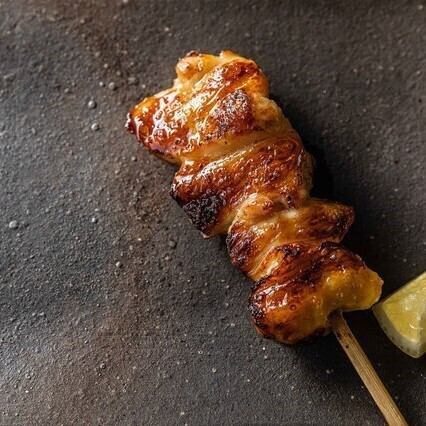 食べログ百名店に選ばれた東京の焼鳥店「鳥さわ」の分店が新潟に