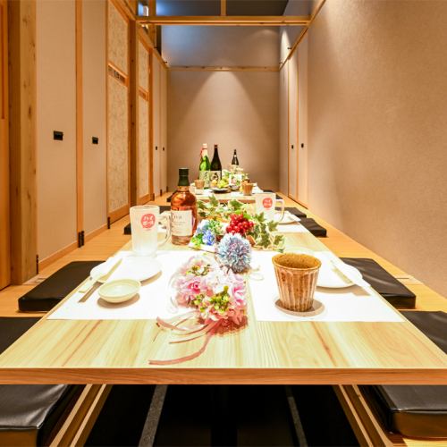 Our store's best-selling, ultra-VIP private room with a kotatsu (heated table) ★A room where you can bring anything you want, such as group parties, entertainment, meetings, and the whole family!! Please enjoy delicious sake in our proud private room♪♪ Station #Mikawaanjo Station #Izakaya #Private room #All-you-can-drink