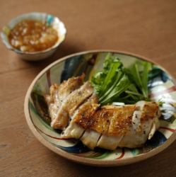 赤鶏もものレアステーキ