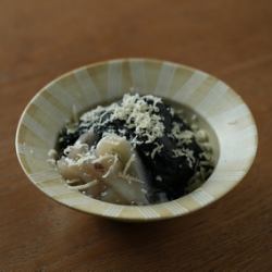 イカ墨とクリームチーズのマッシュポテト