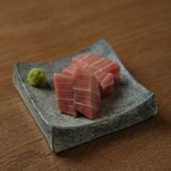 本鮪刺し